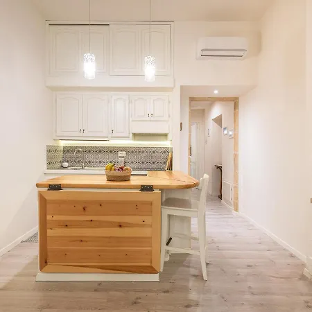 Marco's Stylish In The Heart Of * Cagliari