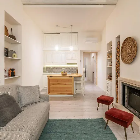 Marco's Stylish In The Heart Of Cagliari