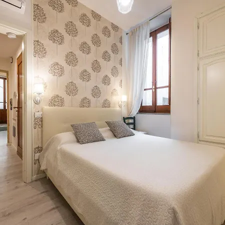 Marco's Stylish In The Heart Of Apartment *